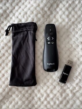 🖱️ 🔴Logitech R400 Wireless Presentation Remote with Red Laser Pointer